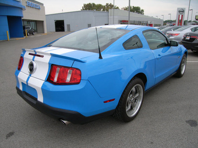 ford mustang 2010 lt  blue coupe gt gasoline 8 cylinders rear wheel drive 5 speed manual 46219