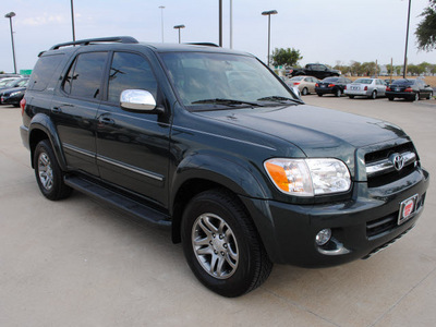 toyota sequoia 2007 dk  green suv limited w navigation gasoline 8 cylinders rear wheel drive automatic 75228