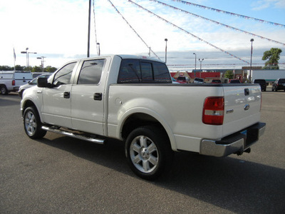 ford f 150 2008 white pickup truck 4x4 crew cab lariat flex fuel 8 cylinders 4 wheel drive automatic with overdrive 55321
