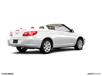 chrysler sebring 2010 gold touring flex fuel 6 cylinders front wheel drive 4 speed automatic 77388