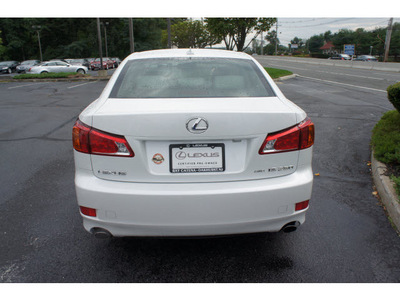 lexus is 250 2009 white sedan gasoline 6 cylinders all whee drive automatic 07755