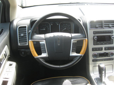 lincoln mkx 2008 off white suv gasoline 6 cylinders all whee drive automatic with overdrive 62863