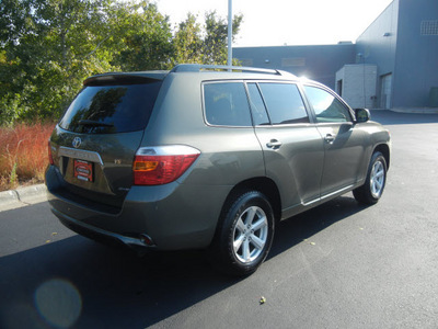 toyota highlander 2009 green suv awd gasoline 6 cylinders all whee drive automatic 55448