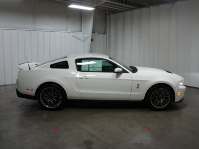 ford shelby gt500 2012 white coupe gasoline 8 cylinders rear wheel drive 6 speed manual 76108