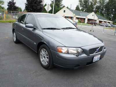 volvo s60 2004 gray sedan 2 4 gasoline 5 cylinders front wheel drive automatic 98371
