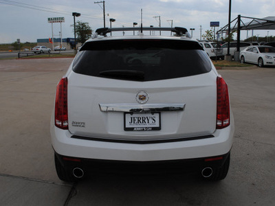 cadillac srx 2010 white suv gasoline 6 cylinders front wheel drive automatic 76087