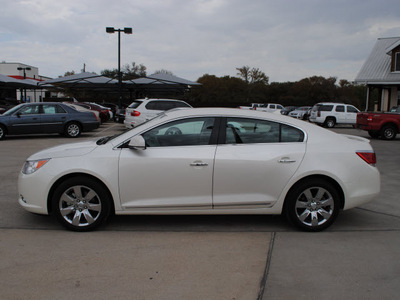 buick lacrosse 2011 white sedan cxl gasoline 6 cylinders front wheel drive automatic 76087