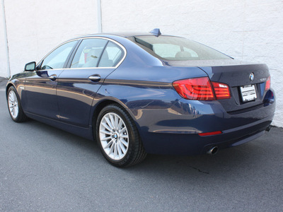 bmw 5 series 2011 blue sedan 535i gasoline 6 cylinders rear wheel drive 6 speed manual 27616