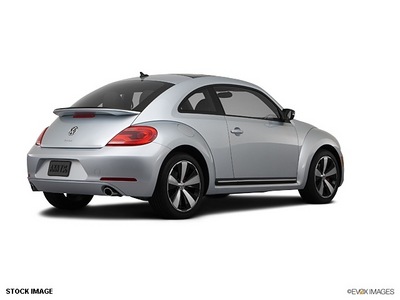 volkswagen beetle sdn 2012 silver 2 5 pzev gasoline not specified front wheel drive 6 speed automatic 56001