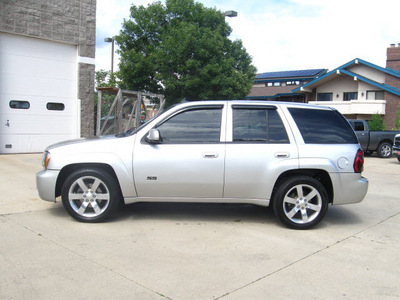 chevrolet trailblazer 2006 silver suv ss gasoline 8 cylinders 4 wheel drive automatic 80301