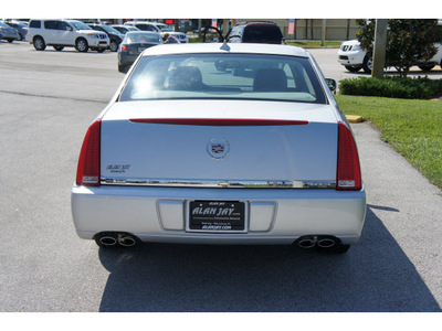 cadillac dts 2010 gray sedan 4 6l v8 gasoline 8 cylinders front wheel drive automatic 33870