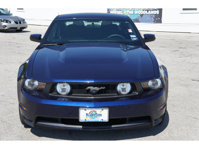 ford mustang 2011 dk  blue coupe gt premium gasoline 8 cylinders rear wheel drive automatic 77388