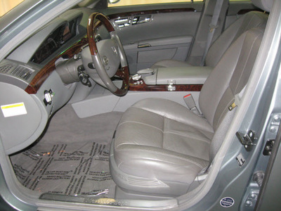 mercedes benz s class 2007 gray sedan s550 gasoline 8 cylinders rear wheel drive automatic 44883