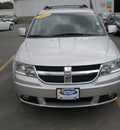 dodge journey 2009 silver suv r t gasoline 6 cylinders front wheel drive automatic 13502