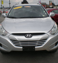 hyundai tucson 2011 silver gasoline 4 cylinders all whee drive automatic 13502