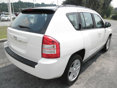 jeep compass 2010 white suv sport gasoline 4 cylinders 2 wheel drive automatic 34474