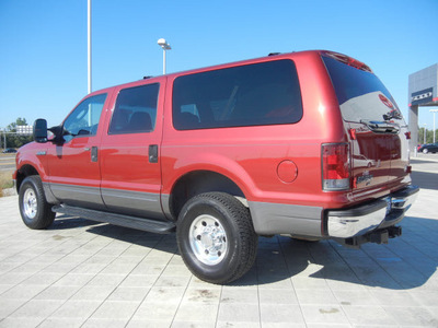 ford excursion 2005 red suv xlt 4wd gasoline 10 cylinders 4 wheel drive automatic 55448