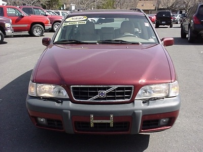 volvo v70 2000 red wagon xc gasoline 5 cylinders all whee drive automatic 06019