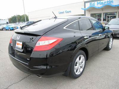 honda crosstour 2012 black wagon gasoline 6 cylinders front wheel drive automatic 46219