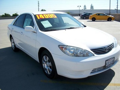 toyota camry 2006 white sedan le gasoline 4 cylinders front wheel drive automatic 90241