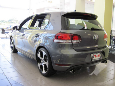 volkswagen gti 2011 gray hatchback gasoline 4 cylinders front wheel drive 6 speed automatic 46410