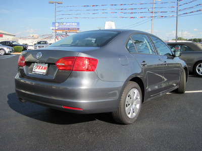 volkswagen jetta 2011 gray sedan s gasoline 4 cylinders 6 speed automatic 46410