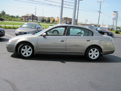 nissan altima 2003 gray sedan 2 5 s gasoline 4 cylinders dohc front wheel drive automatic 46410