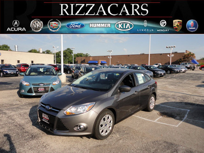 ford focus 2012 gray sedan sr gasoline 4 cylinders front wheel drive automatic with overdrive 60546