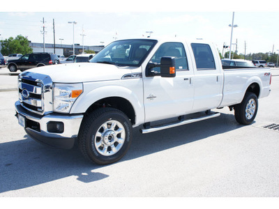 ford f 350 super duty 2012 white plat lariat biodiesel 8 cylinders 4 wheel drive automatic with overdrive 77388