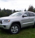 jeep grand cherokee 2012 silver suv laredo gasoline 6 cylinders 4 wheel drive not specified 44024