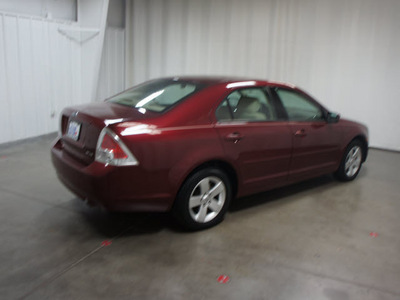 ford fusion 2006 maroon sedan v6 se gasoline 6 cylinders front wheel drive automatic 76108
