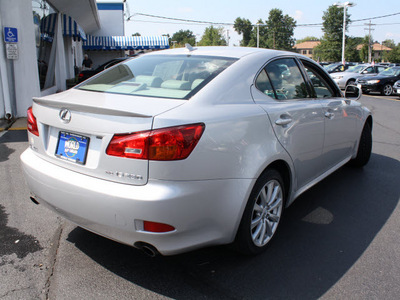 lexus is 250 2008 glacier frost sedan gasoline 6 cylinders all whee drive automatic 07701