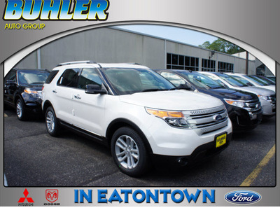 ford explorer 2012 white suv xlt gasoline 6 cylinders 2 wheel drive automatic 07724