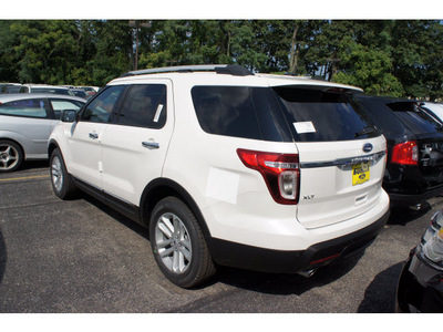 ford explorer 2012 white suv xlt gasoline 6 cylinders 2 wheel drive automatic 07724