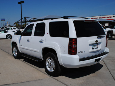 chevrolet tahoe 2008 white suv z71 flex fuel 8 cylinders 2 wheel drive automatic 76087