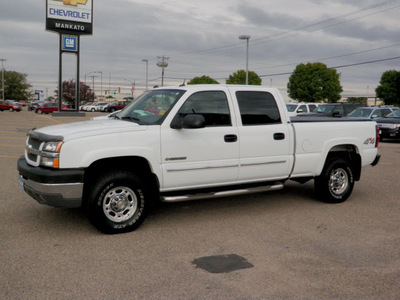 chevrolet silverado 2500hd 2004 white pickup truck lt gasoline 8 cylinders 4 wheel drive not specified 56001