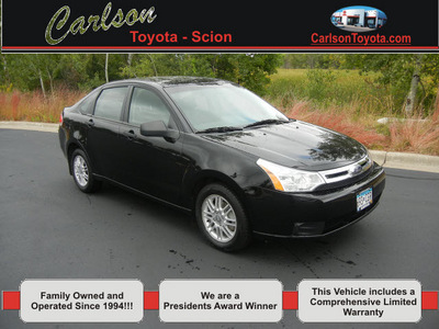 ford focus 2009 black sedan se gasoline 4 cylinders front wheel drive automatic 55448