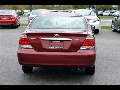 toyota camry 2005 sedan gasoline 4 cylinders front wheel drive automatic 46219