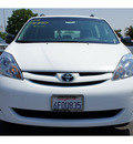 toyota sienna 2009 white van ce 8 passenger gasoline 6 cylinders front wheel drive automatic 91761