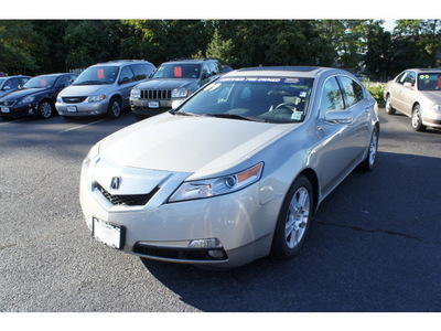 acura tl 2009 silver sedan w tech gasoline 6 cylinders front wheel drive shiftable automatic 07712