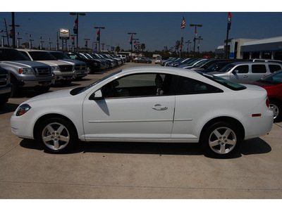 chevrolet cobalt 2010 white coupe lt gasoline 4 cylinders front wheel drive automatic 77090