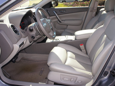 nissan maxima 2009 gray sedan 3 5 sv gasoline 6 cylinders front wheel drive automatic 76018