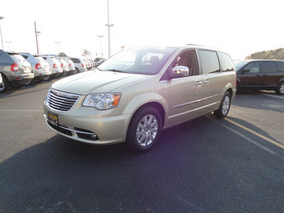 chrysler town and country 2012 white gold van touring l flex fuel 6 cylinders front wheel drive shiftable automatic 60915