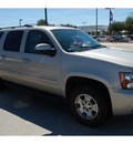 chevrolet suburban 2007 gold suv ls flex fuel 8 cylinders 4 wheel drive 4 speed automatic 77090