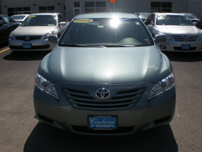 toyota camry 2009 green sedan gasoline 4 cylinders front wheel drive automatic 13502