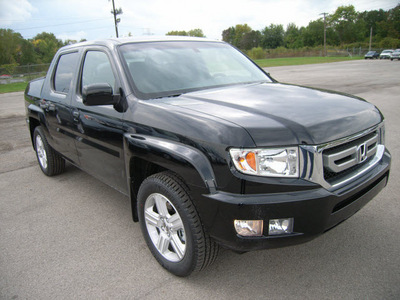 honda ridgeline 2011 black gasoline 6 cylinders 4 wheel drive automatic 46219