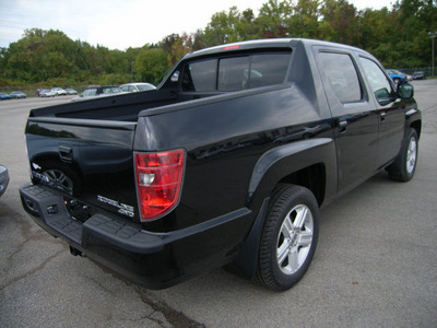 honda ridgeline 2011 black gasoline 6 cylinders 4 wheel drive automatic 46219