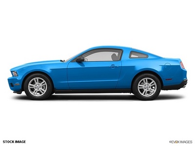 ford mustang 2012 coupe gasoline 6 cylinders rear wheel drive nual trans mt82 08902