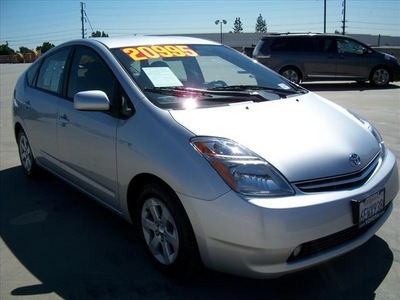 toyota prius 2008 silver hatchback base hybrid 4 cylinders front wheel drive automatic 90241