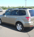 subaru forester 2009 gold suv 2 5 x gasoline 4 cylinders all whee drive autostick 55811